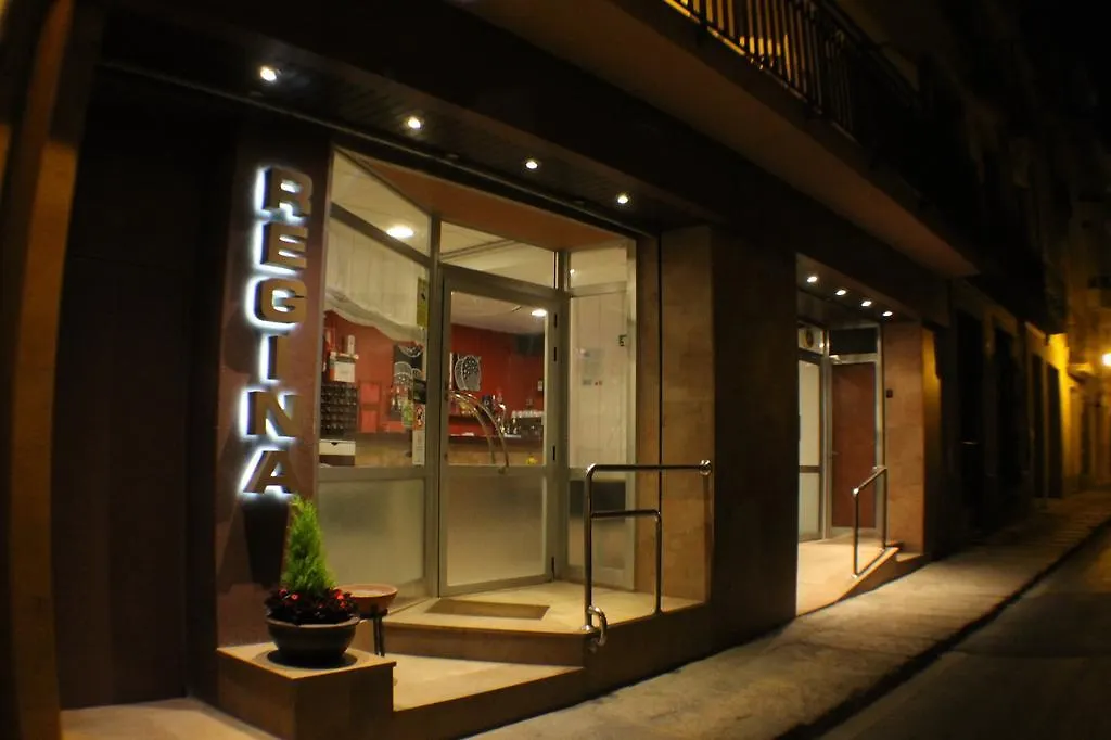 Hostal Regina-1